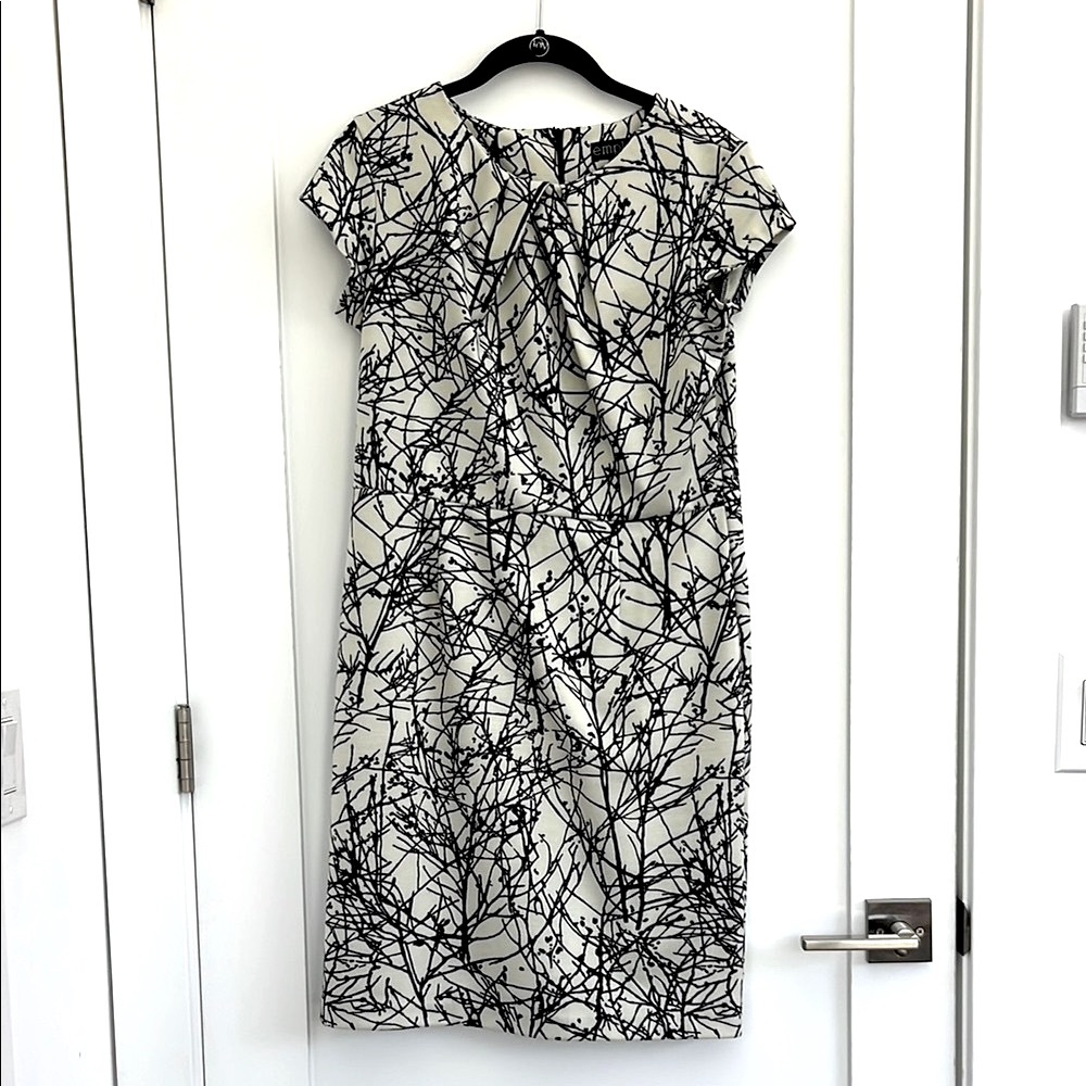 Emploi Black and White Sheath Midi Dress with Cap Sleeves